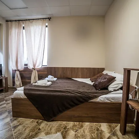 Maison d'hôtes алекс